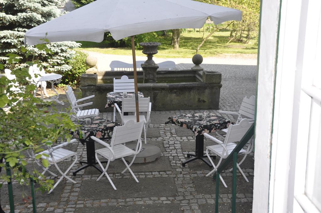 Hotel Garden Boleslawiec  Exterior photo