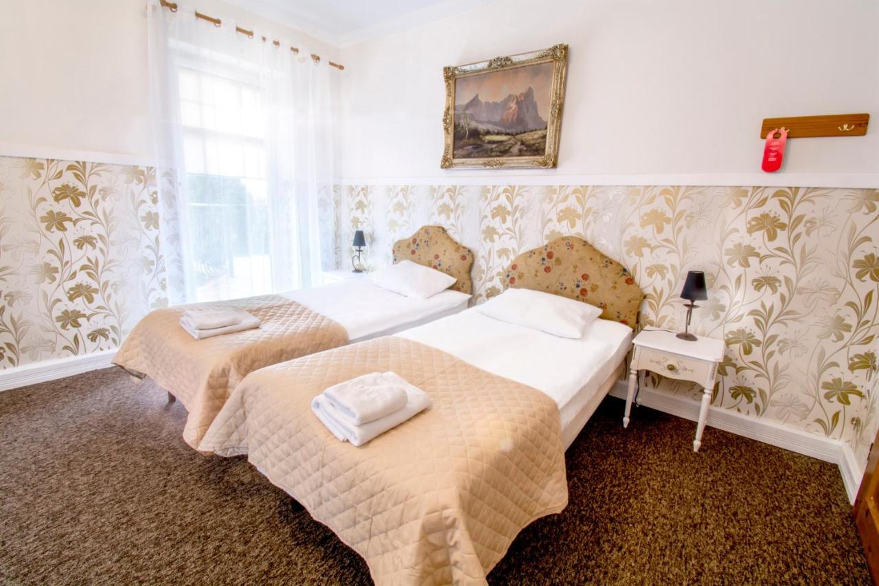 Hotel Garden Boleslawiec  Exterior photo